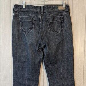 Levi's high rise dark wash straight leg jeans SZ 8